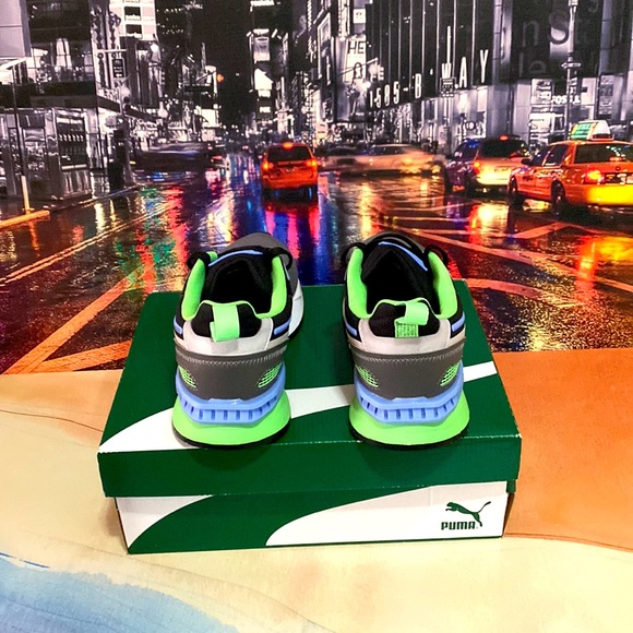 Puma Mirage Tech Jr Castlerock-Elektro Green 🤗😉 - Picture 3 of 7